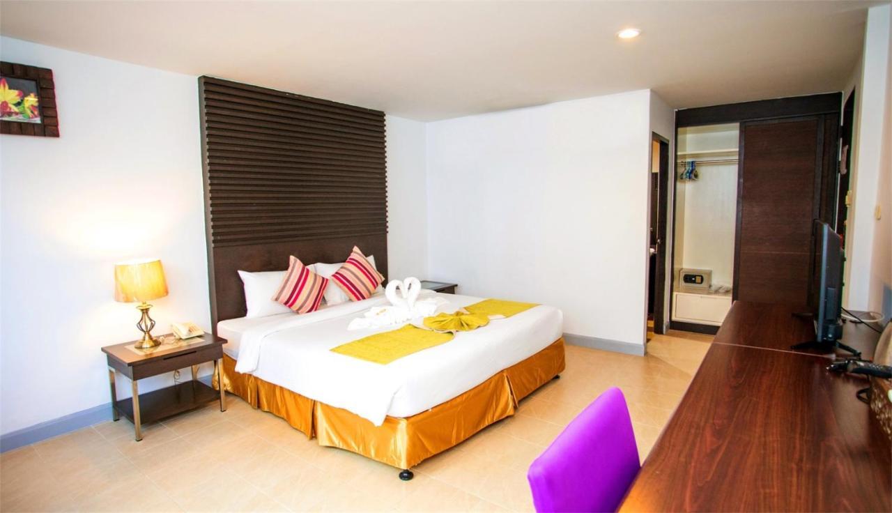 Hotel Sino House Patong Exterior foto