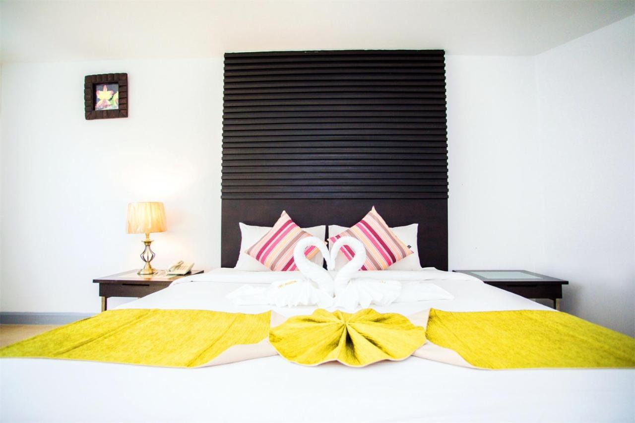 Hotel Sino House Patong Exterior foto